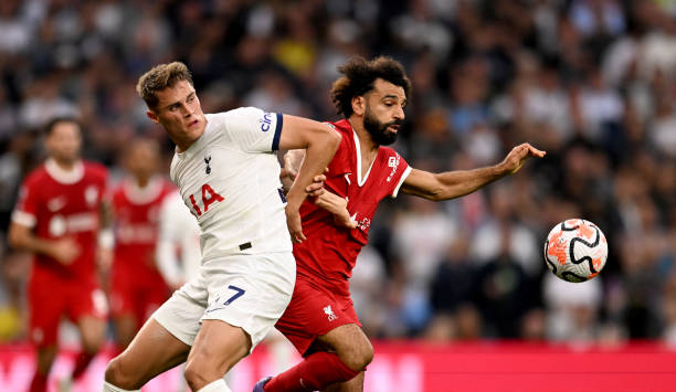 尤其他在法 尤其他在法